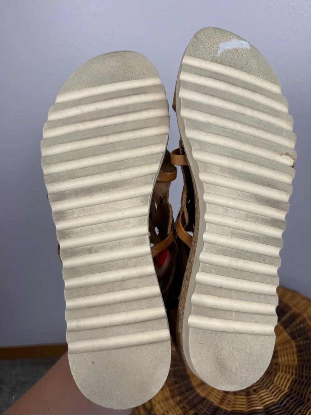 PIKOLINOS tan woven